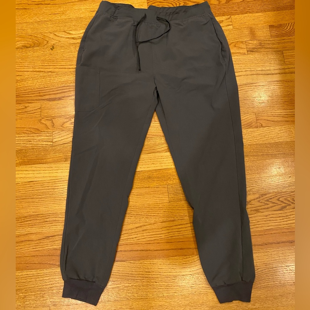 Mandala Women’s Size XL TALL Jogger Scrub Pants!